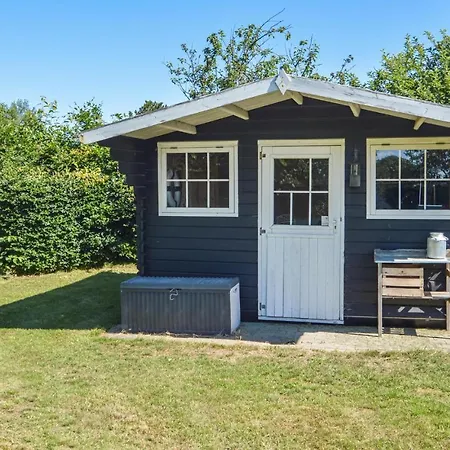Holiday home 3 Bedroom Stunning In Haderslev