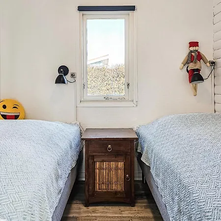 3 Bedroom Stunning In *